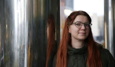 Lavaluule peab lajatama - Sirp