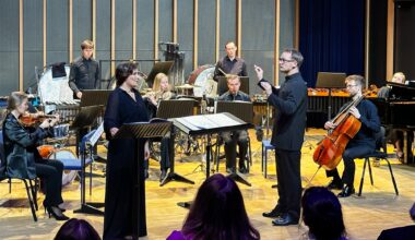 Poolõõvastav sarm ja intensiivsus - Sirp