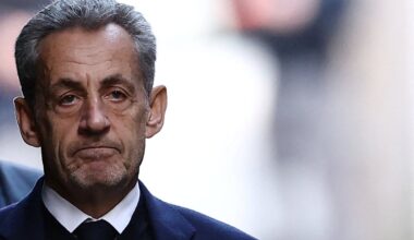 Prantsuse kohus laskis ekspresident Sarkozy pärast 22-päevast vangistust vabastada