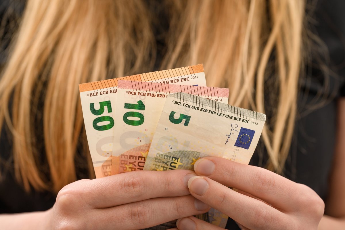 GRAAFIKUD | „Annan endast kõik, aga tasu ei saa piisavalt, et noorust nautida.“ Noored räägivad, et palk ei jõua elukallidusele järele