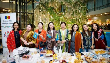 FOTOD | Rahvusvaheline jõulubasaar tõi T1 keskusesse kokku värvika seltskonna 20 riigist