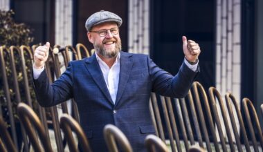 Värske vanaisa Urmas Vaino: vanematel on võimalus kasutada meid ja meil on võimalus saada väike lapselapse teraapia