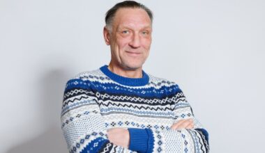 Peeter Võsa hakkab eestlaste kodudes kolama: tema uus saade toob vaatajateni nii kiiksuga suvilad kui ka maa-alused punkrid