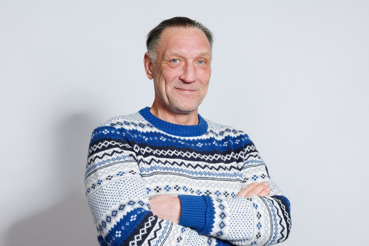 Peeter Võsa hakkab eestlaste kodudes kolama: tema uus saade toob vaatajateni nii kiiksuga suvilad kui ka maa-alused punkrid