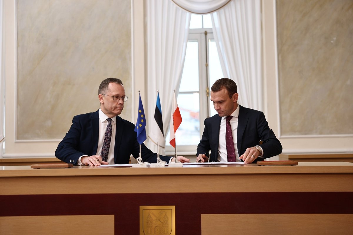 FOTOD | Isamaa ja Reformierakond allkirjastasid Tartus koalitsioonileppe