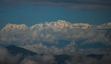Himaalajas hukkus seitse laviini alla jäänud mägironijat