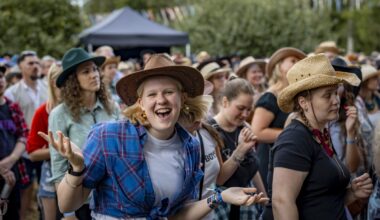 Kantri on uus popp: 5MIINUST, Terminaator ja hipsterid tõmbavad kauboisaapad jalga