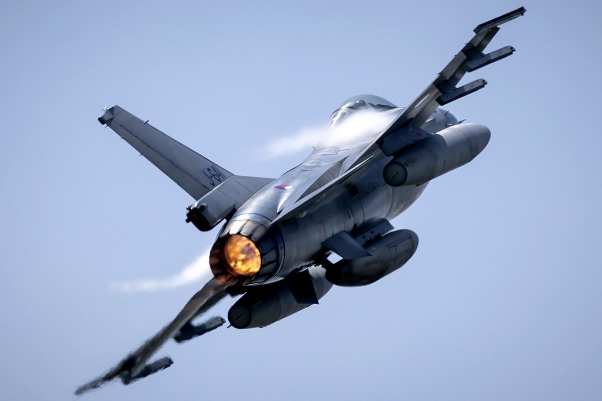 „Ühes kohas üle paari tunni ei hoita.“ Ukraina F-16 hävitajad mängivad venelastega kassi ja hiirt