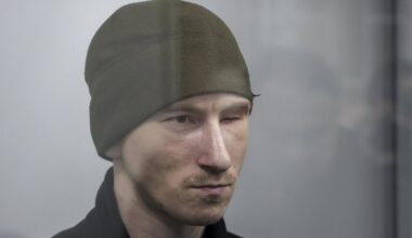 Ukrainas mõisteti esimene okupant Ukraina sõjavangi mahalaskmise eest eluks ajaks vangi