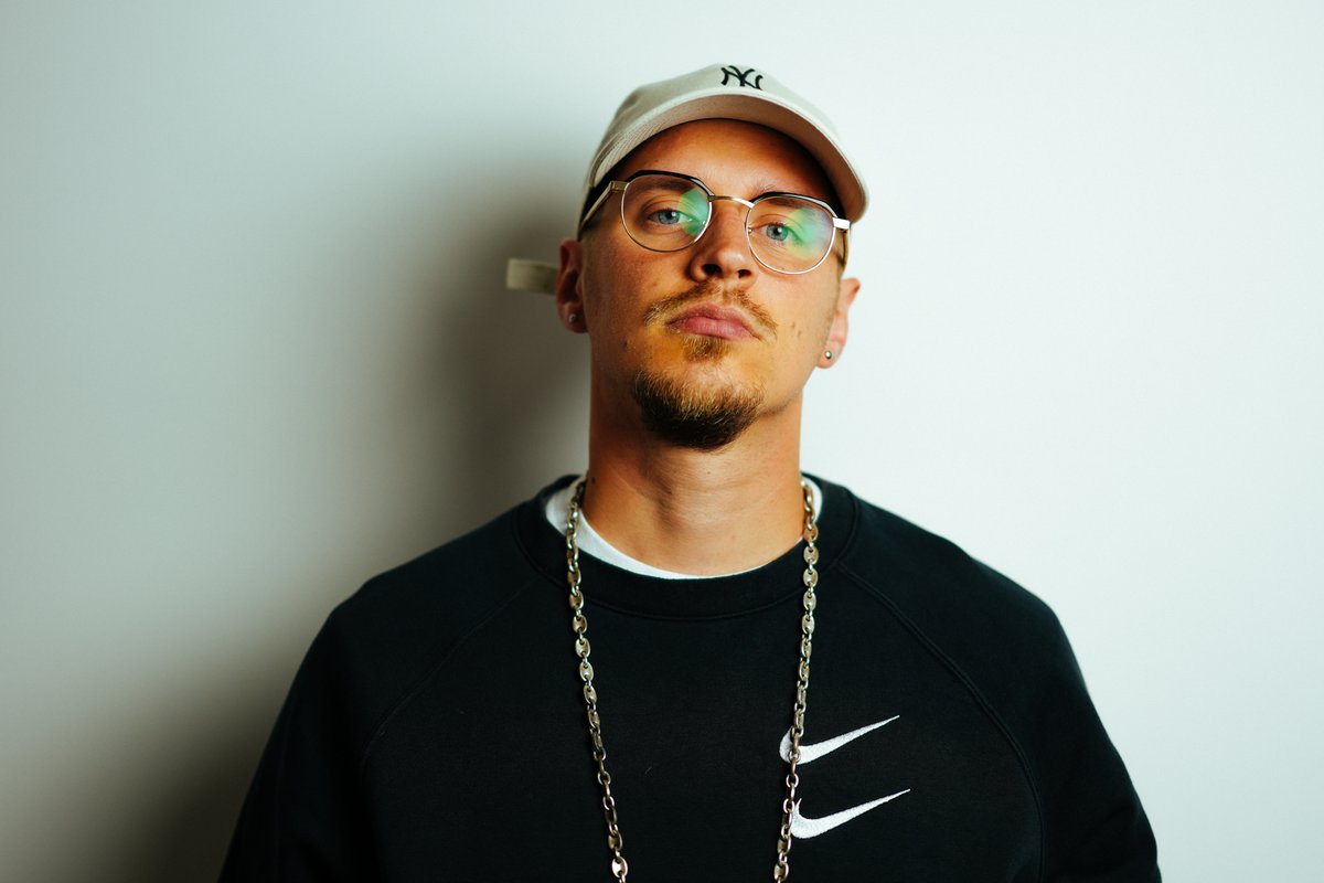 TÄHETUND | Räppar Metsakutsu peres kasvavad laste asemel neli koera. „Nad võtavad meie aja ilusti ära. Elu on täidetud“