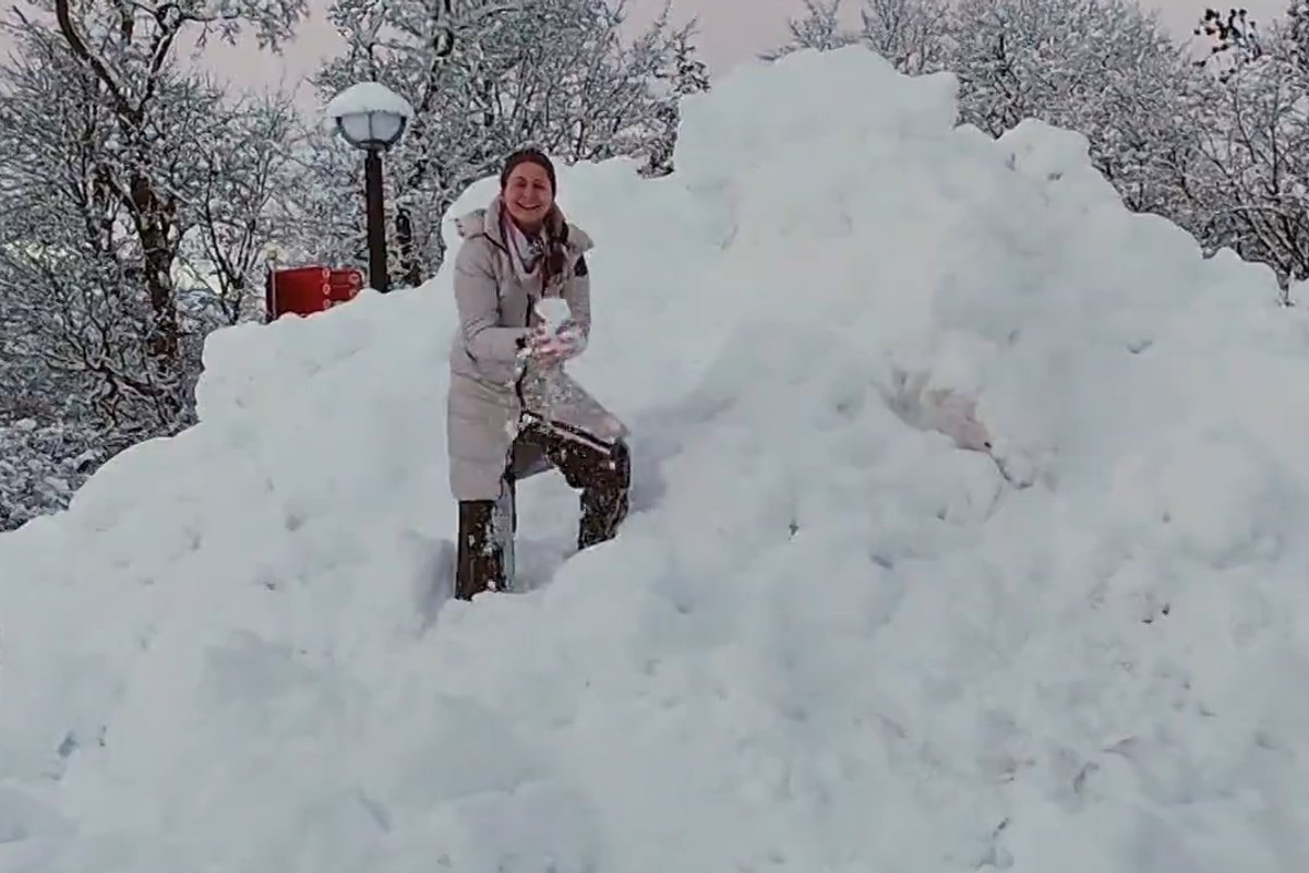 Ülle Lichtfeldt jäi hambaarstitoolis lumise ilma tõttu elektrita: saime hamba valmis ehitatud