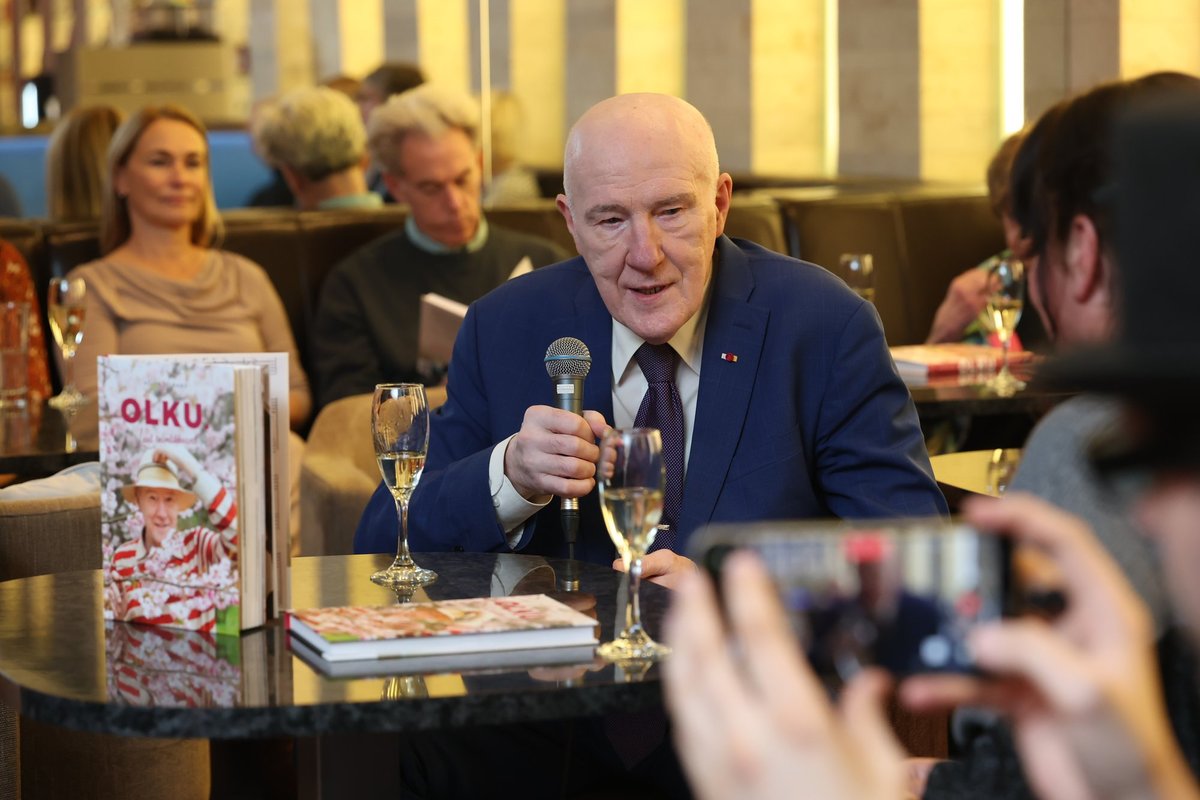 FOTOD | Maestro Olav Ehala esitles oma elulooraamatut „Olku. Laul inimlikkusest“