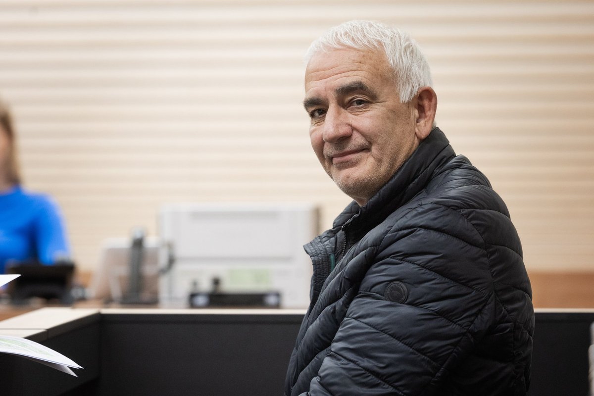 Terrorismis kahtlustatava Eesti ärimehe Leedule loovutamine jäi lennujaamas pooleli