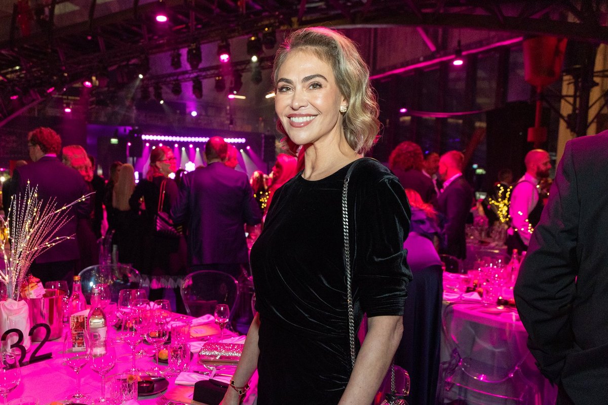 FOTOD | Taas seltskonnas! Pikalt Inglismaal resideerinud Heti Tulve väisas Silverspooni auhinnagalat