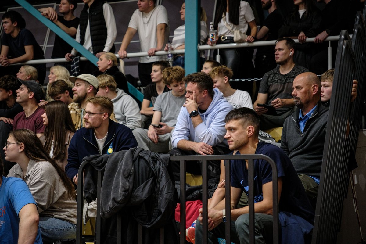 FOTOD | Keila derbi tõi tribüünidele ka Kalev/Cramo mängumehed - Delfi Sport