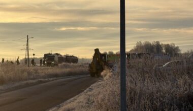Sakus toimus rongi ja veoauto kokkupõrge, rongiliiklus on häiritud