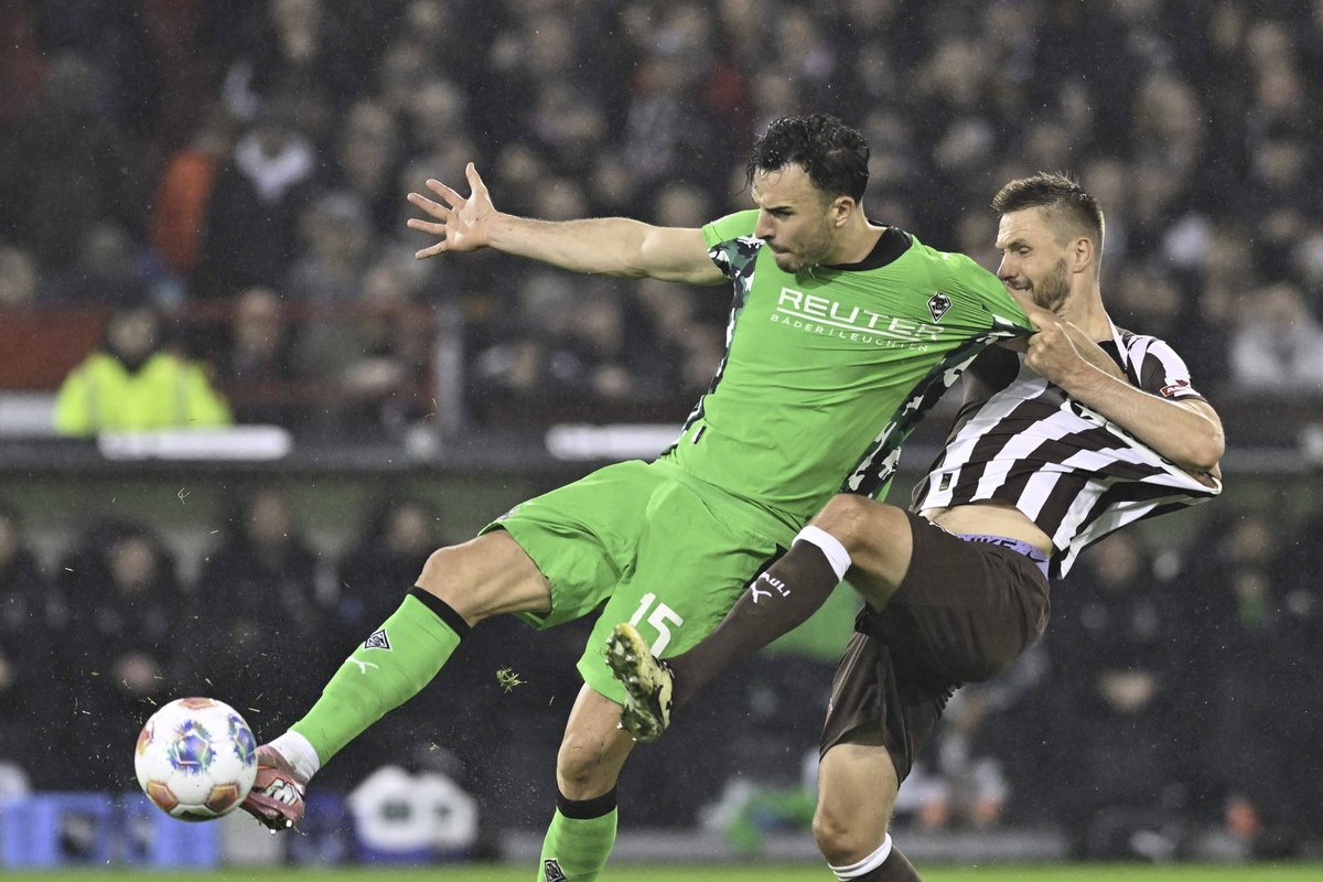 Algkoosseisu kuulunud Mets sai kodus suure kaotuse, Hein jälgis viigimängu pingilt