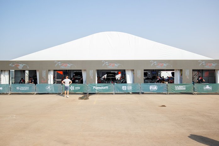 Saudi Araabia rallipark 25.11