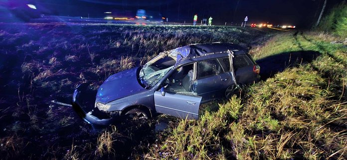 Kadrinas toimus põdra ja auto kokkupõrge muutis masina rusuhunnikuks.