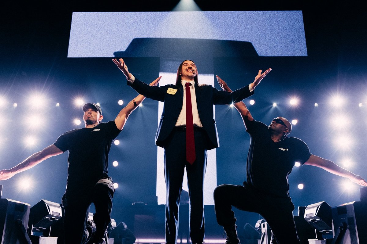 REPORTAAŽ | „Aitäh, et olete minu selja taga olnud!“ Tommy Cash tõestas Tallinnas, et tema oleks pidanud Eurovisioni võitma