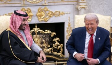 Saudi prints sai Trumpilt kõik, mis tahtis. Ulmeliste lubaduste kõrval sõlmiti kopsakas relvatehing