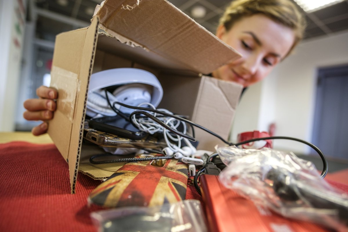 Tarbijakaitse: pakendi avamine toote kontrollimiseks ei välista tellimusest taganemise õigust