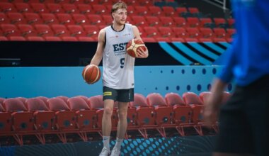 Murcia korraldas viskekontserdi, platsil rügas ka koondisemängudest eemale jääv Raieste