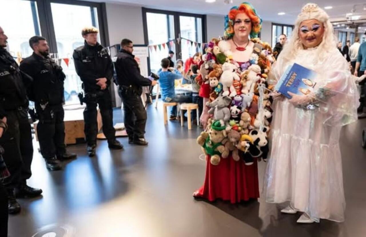 Drag queenid lugesid Saksa lastele ette - politsei kaitse all