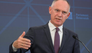 Austria siseminister: EL-i liikmetel on „rändesolidaarsusest“ kõrini