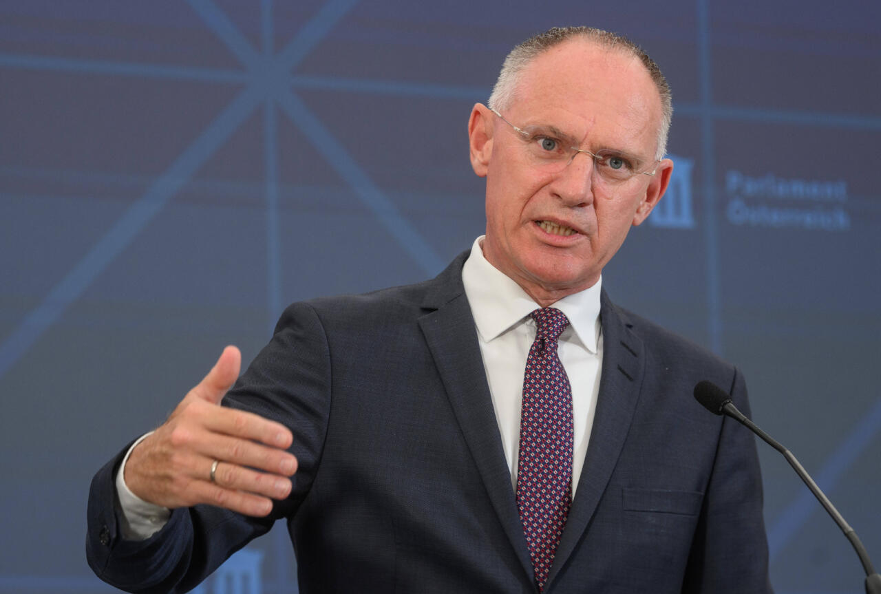 Austria siseminister: EL-i liikmetel on „rändesolidaarsusest“ kõrini