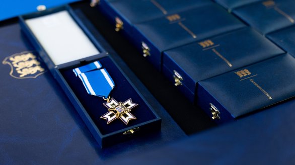 Kaitseminister Hanno Pevkur tunnustas riigikaitse edendajaid