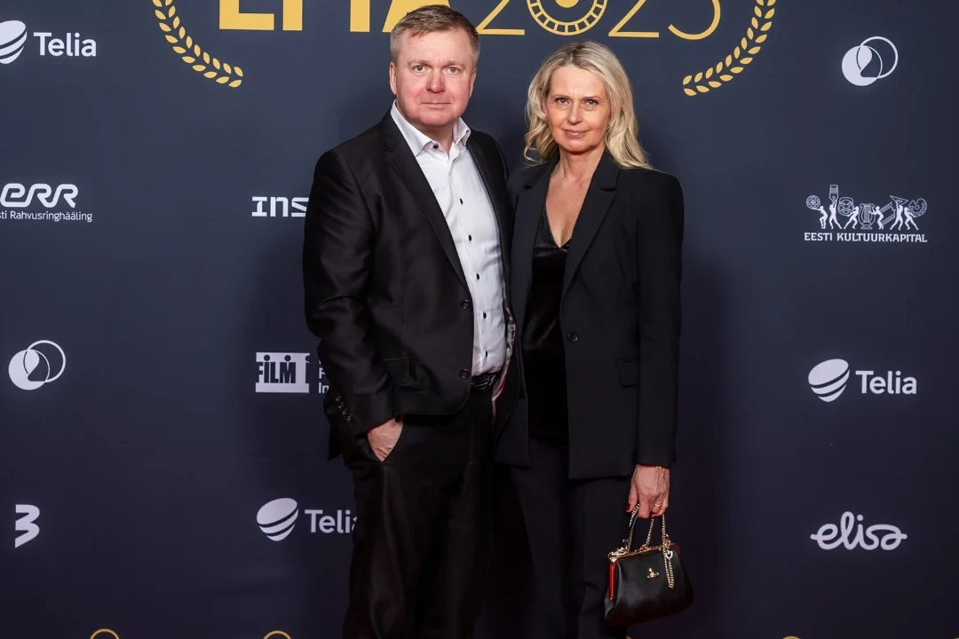 „Ootan õhtuni ja siis on kõik!“ Reisilt naasnud Kristjan Jõekalda tekitas kodus kaose ja sai naiselt pahandada