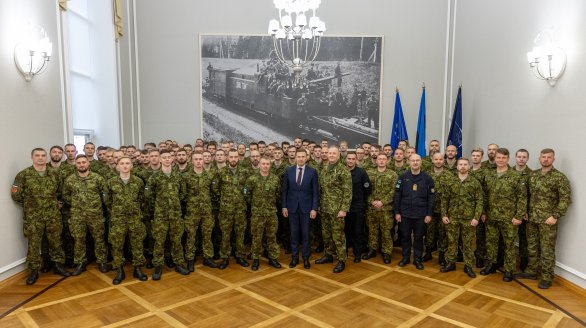 Kaitseminister tänas välisoperatsioonidel teeninud kaitseväelasi missioonimedalitega