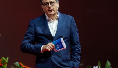 edetabeli tipu vallutasid sektori suurnimed