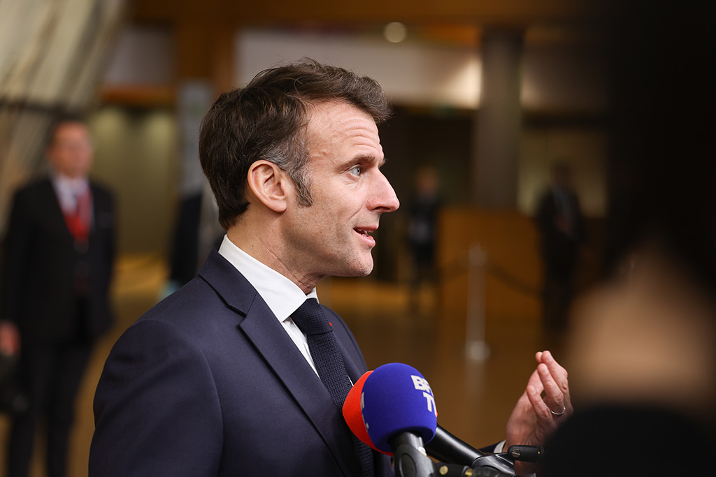 Macroni peetakse ajaloo halvimaks Prantsuse presidendiks - ta on eneseimetleja, kes ei arvesta reaalsusega