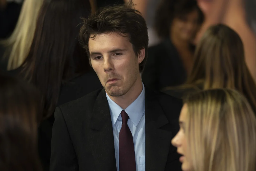 Beckhamite 20aastaselt pojalt võeti teise patustuse järel juhiluba