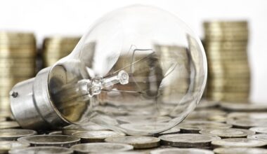 Jõulupäev toob erakordse hinnalanguse: elekter odavneb 94 protsenti