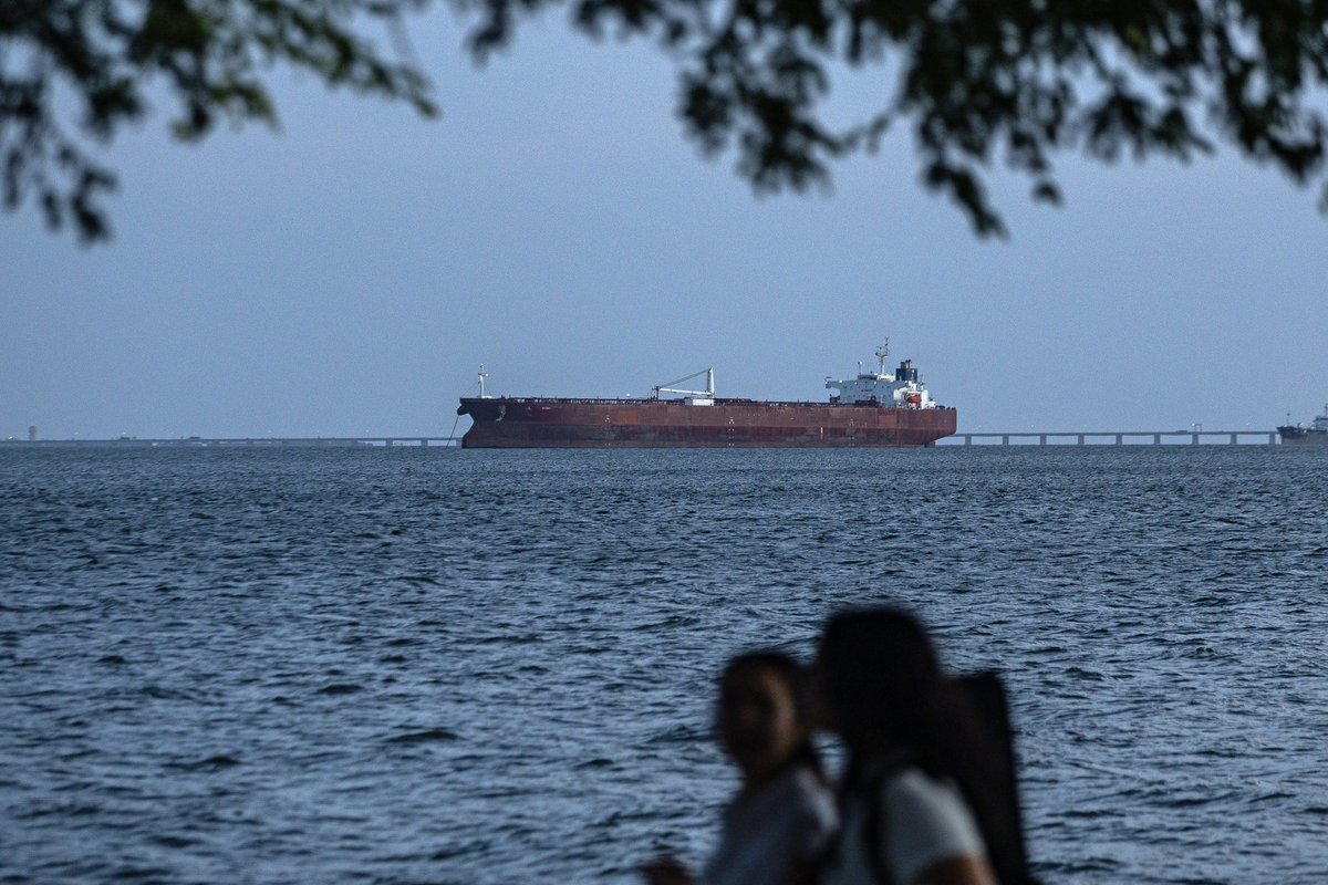 Trump käskis kehtestada Venezuelale sanktsioonide all naftatankerite blokaadi