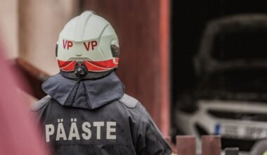 Põhja-Tallinnas Sõle tänava kortermajas põles korter, evakueeriti 51 inimest