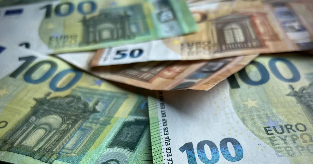 Said jõulupreemiat? Vaata, kui paljud eestlased on preemia puudumisest pettunud - Majandus