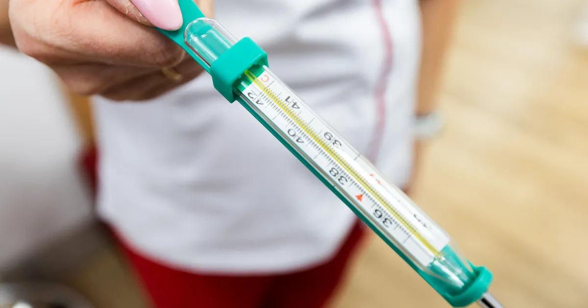 kuidas valida perre õige termomeeter väikelapsele ja täiskasvanule