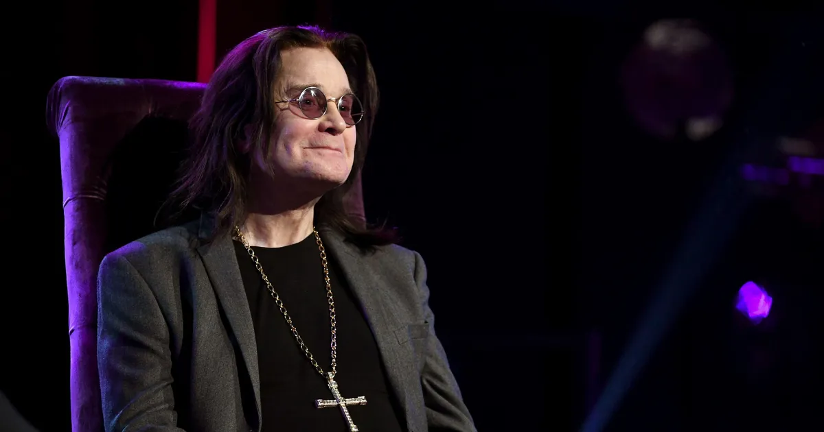 SÜDAMLIK ⟩ Kuningas Charles saatis Ozzy surma järel käsitsi kirjutatud kaastundekirja - Postimees