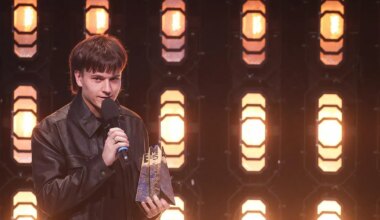 VIDEO ⟩ «Mis düstoopias me elame?» Räppar säm viskab sotsiaalmeedias nalja oma soojendaja üle