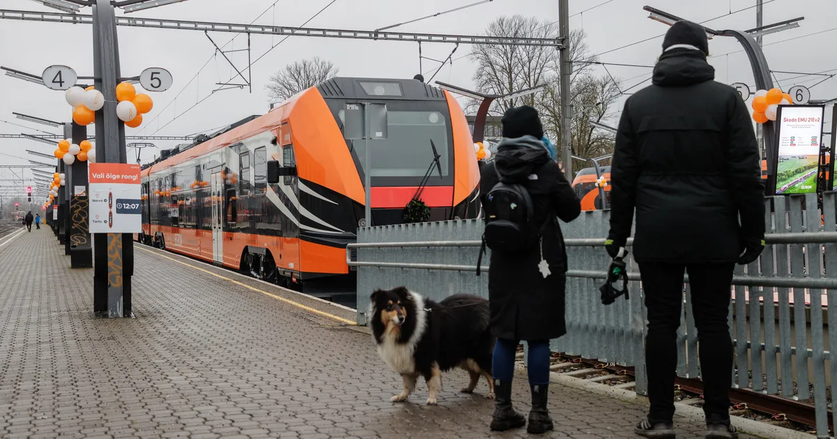Uued särtsurongid hakkavad peagi sõitma, aga tartlased peavad edasi ootama