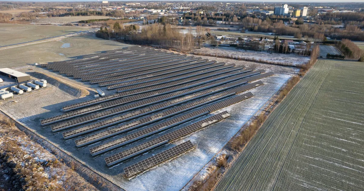 Viljandimaa ettevõtja on rajanud usinalt päikeseparke lõunapiiri taha