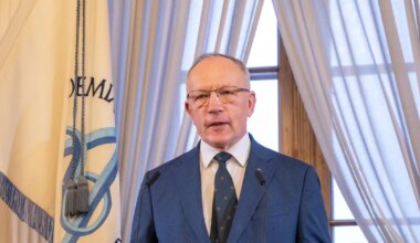 Tartu ülikooli rektor Toomas Asser pälvis Karl Schlossmanni medali