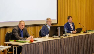 KOLUMN ⟩ Linnavolikogus lõhkes üllatuspomm - Pärnu Postimees