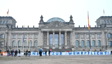 Saksa parlamendi alamkoda kiitis heaks uue ajateenistuse kava