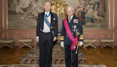 FOTOD ⟩ Eesti suursaadik Rootsis Margus Laidre andis üle volikirja