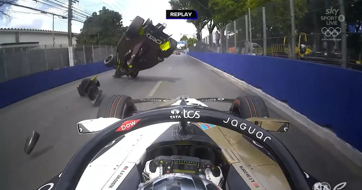 VIDEO ⟩ Paul Aroni endine konkurent tegi hirmuäratava avarii